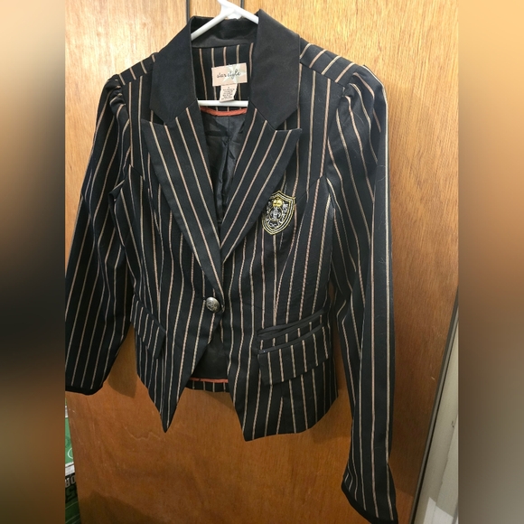 Sara Michelle Jackets & Blazers - Sara Michelle Black, Tan And Coral Pinstriped Blazer with Embroidered Crest